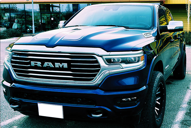 Sraz amerických trucků RAM