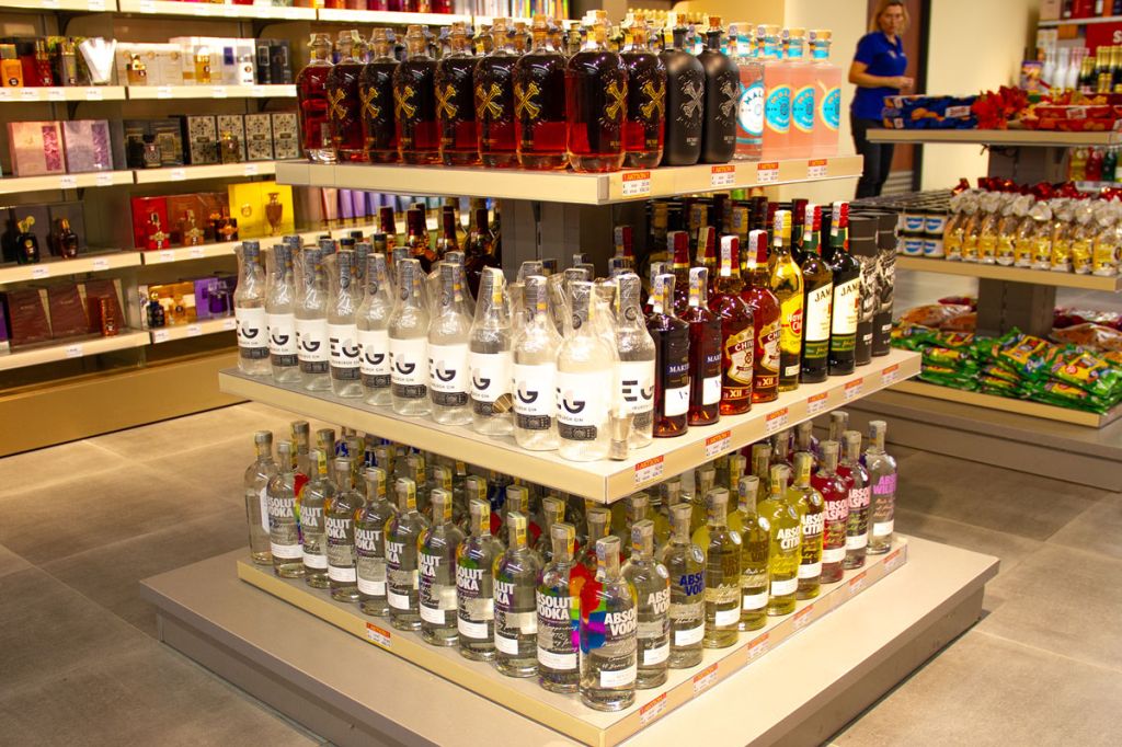 Excalibur Free Shop ve Family Center – Family City (3)